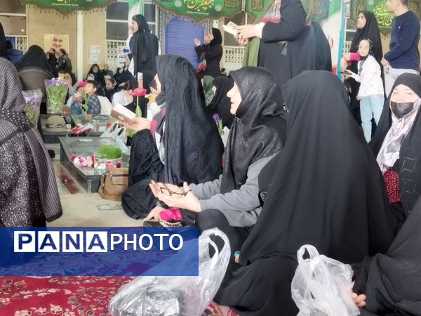 برگزاری مراسم تحویل سال نو در گلزار شهدای ملارد 
