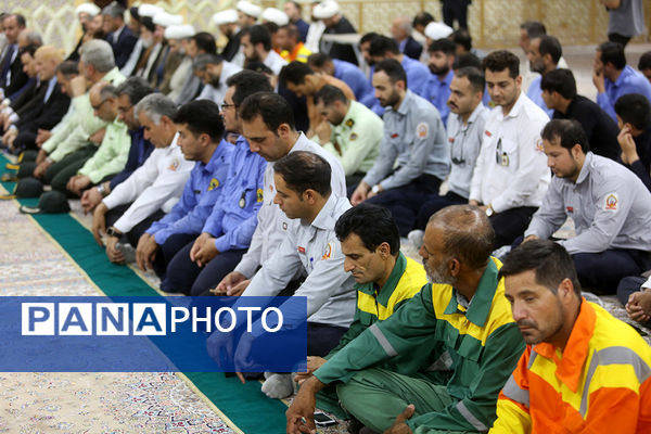 آیین سیاهپوشی حرم حضرت معصومه(س) در آستانه ماه عزاداری سیدالشهدا(ع)