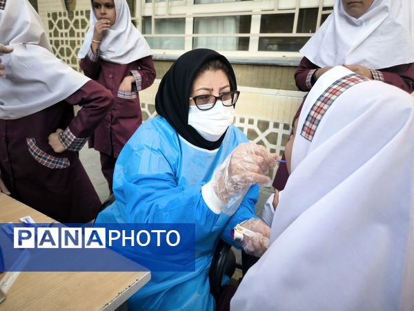 وارنیش فلوراید در دبستان شطیطه2