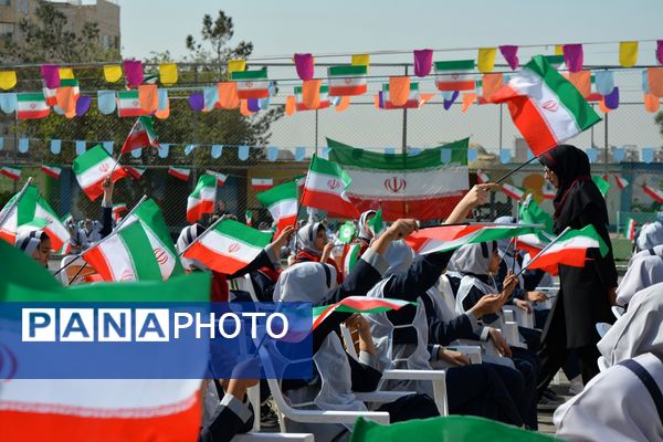 برگزاری المپیاد ورزشی درون مدرسه‌ای در بهارستان‌دو