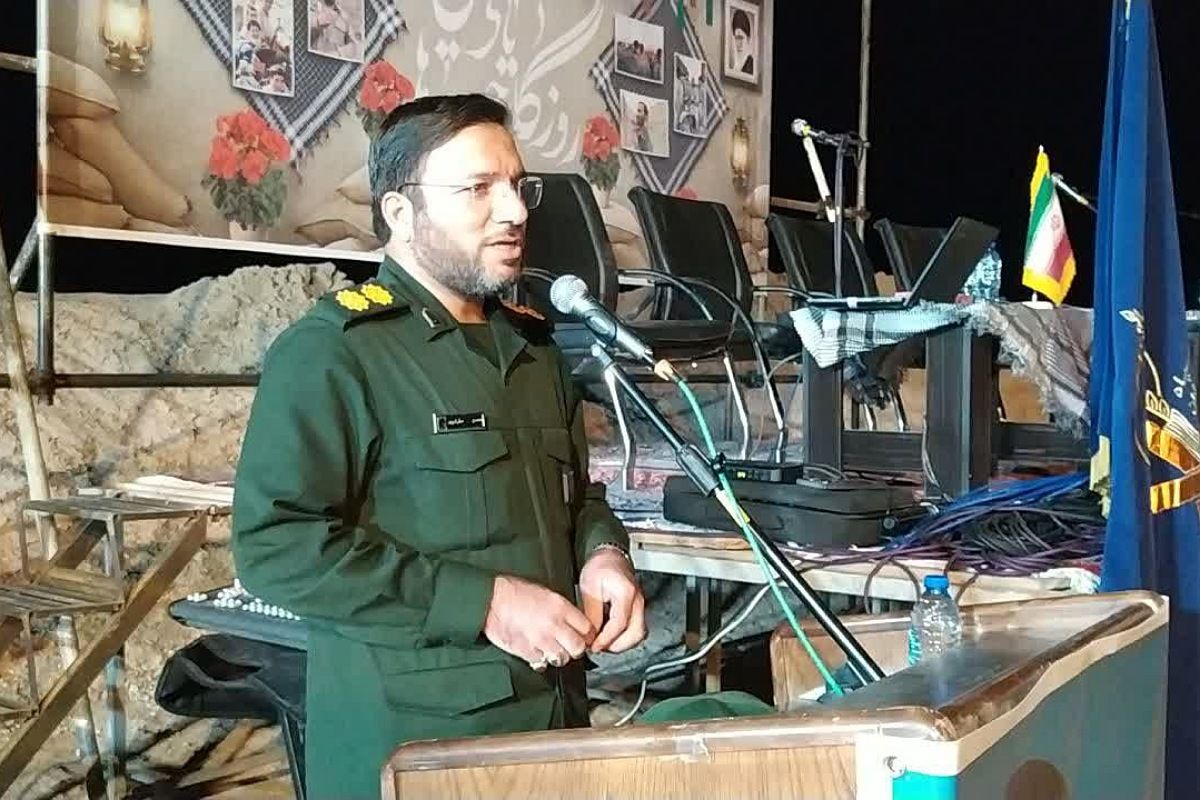 شبی با شاهدان؛ دورهمی پیشکسوتان و رزمندگان دفاع مقدس در قدمگاه شهدا پیشوا