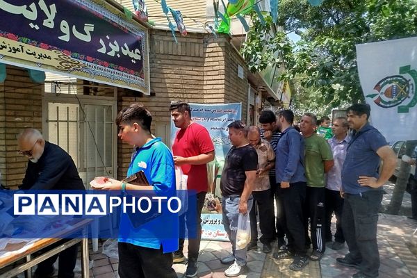 برپایی موکب عید غدیر به همت بسیج فرهنگیان و دانش آموزی ناحیه دو شهرری 