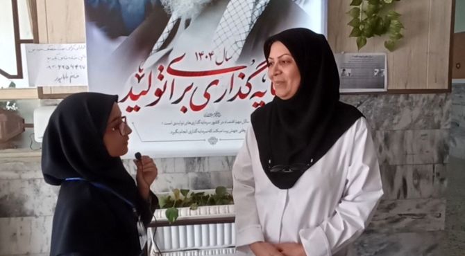 صبحانه‌ای سالم در هوای تازه؛ روزی شاد در حیاط  دبستان فطرت