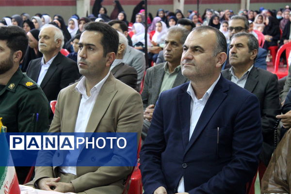 همایش روز معلم در بندپی شرقی 