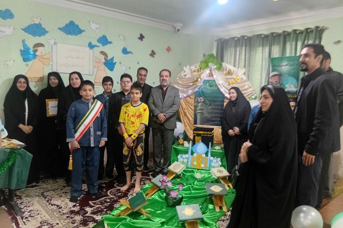 برپایی نمایشگاه قرآن و عترت در ناحیه دو شهرری 