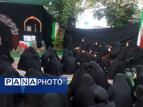 مراسم عزاداری سیدالشهدا دردبیرستان دخترانه امام حسین (ع)