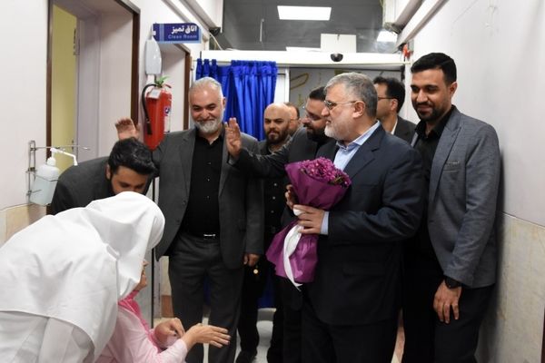 بازدید استاندار تهران و رئیس بهزیستی استان از مرکز نگهداری و توانبخشی امام علی(ع)