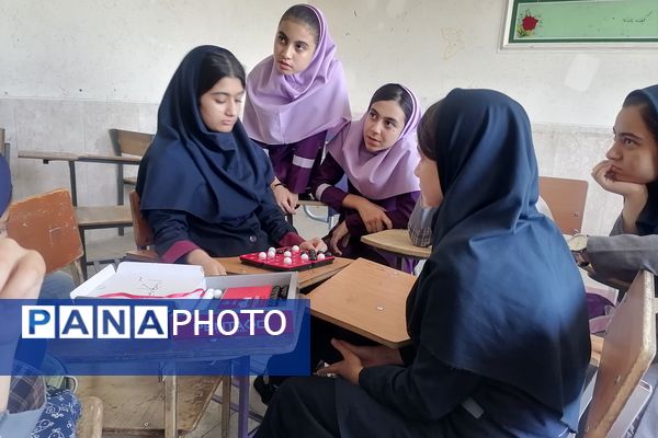 دوره توانمندسازی راه‌یافتگان ناحیه 3 شیراز به المپیاد رویش استانی
