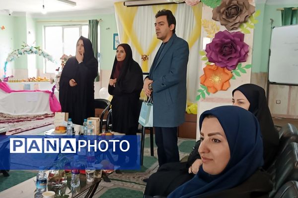 حضور مدیران مدارس ابتدایی ناحیه دو شهرری در جلسه قطبی مدیران 