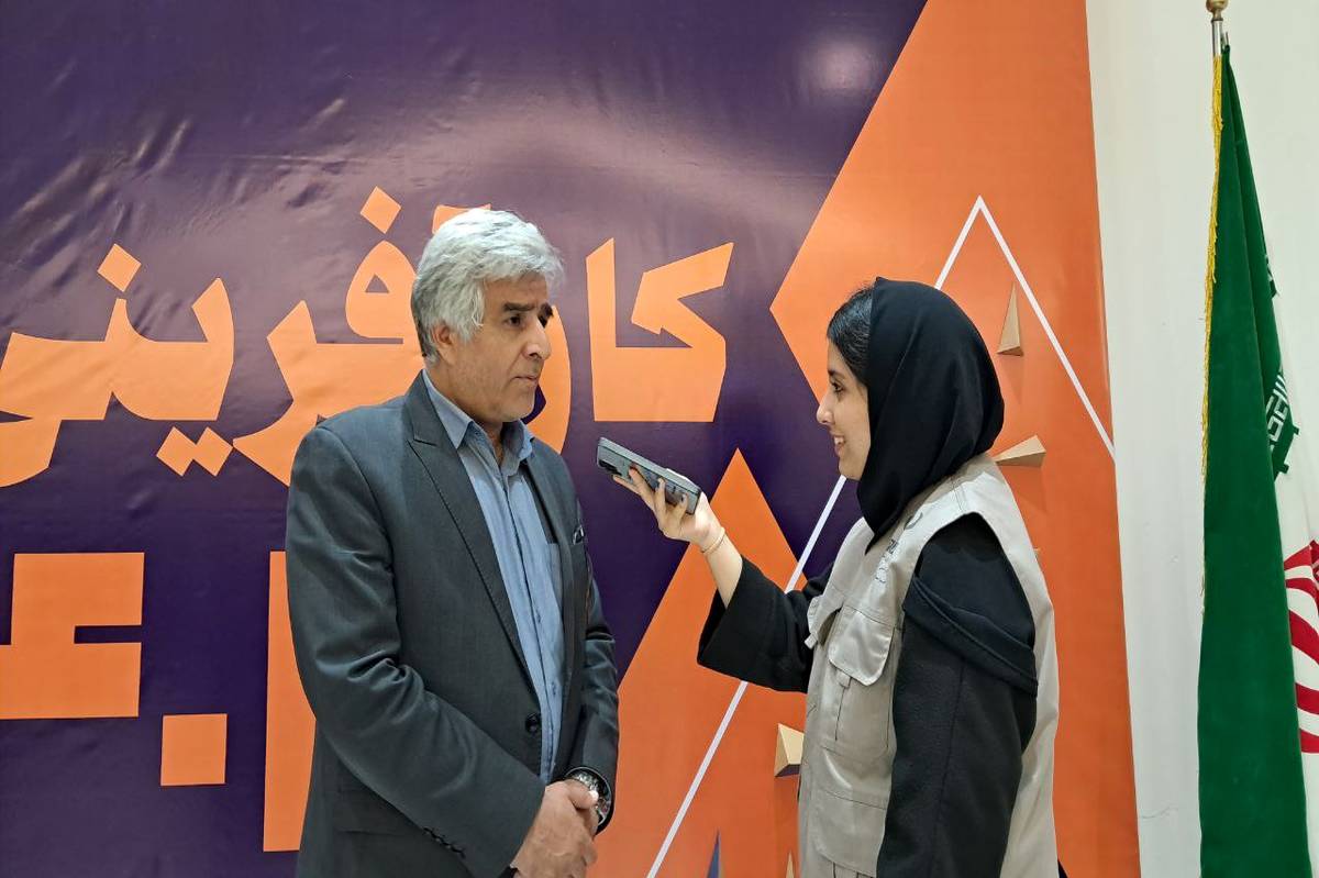 آینده جامعه از هنرستان‌ها آغاز می‌شود