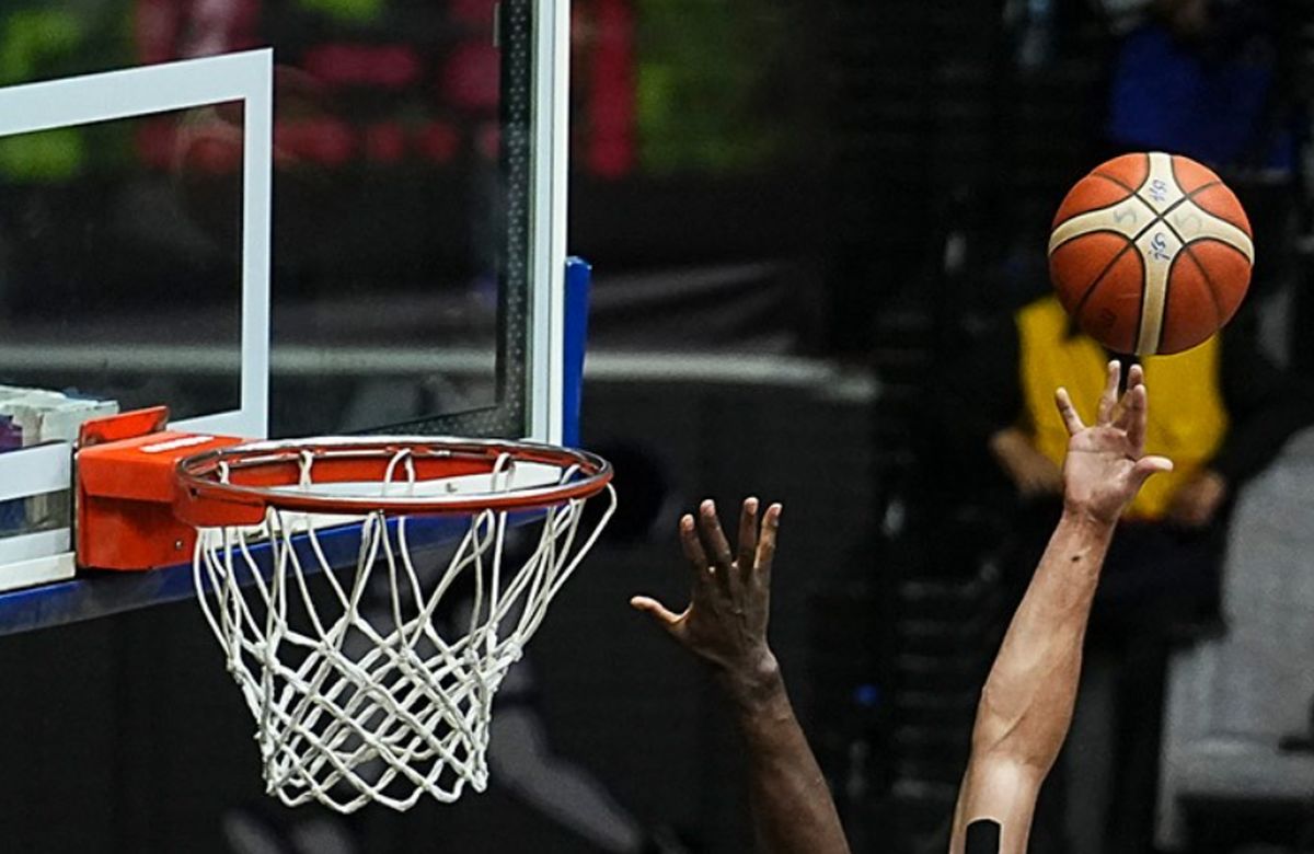 سقوط ۵ پله‌ای پسران و ۳ پله‌ای دختران ایران در رنکینگ جهانی بسکتبال