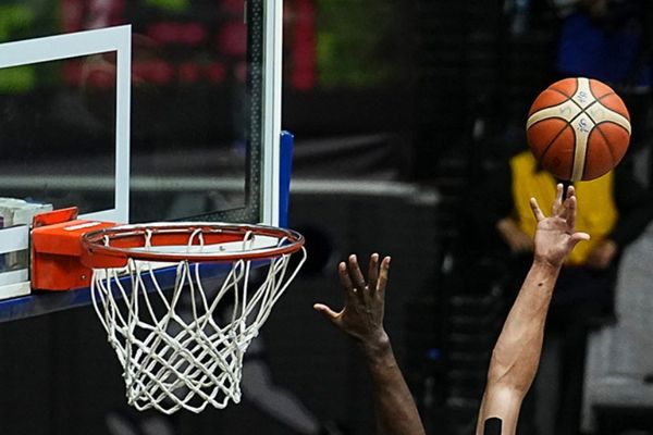 سقوط ۵ پله‌ای پسران و ۳ پله‌ای دختران ایران در رنکینگ جهانی بسکتبال