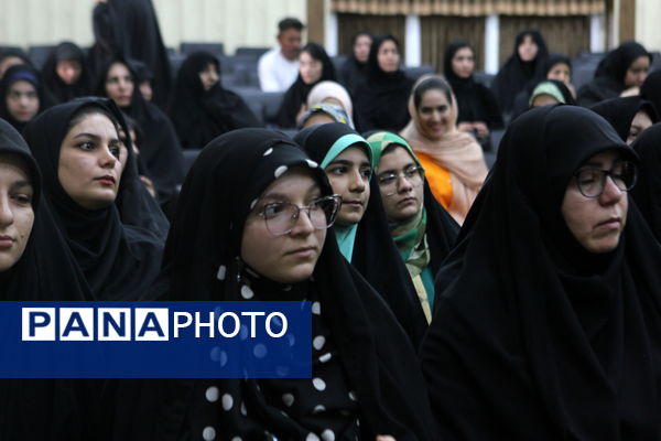 برگزاری مراسم تجلیل از دانش‌آموز خبرنگاران پانا و رتبه‌های برتر استانی فرهنگی و هنری در کاشان