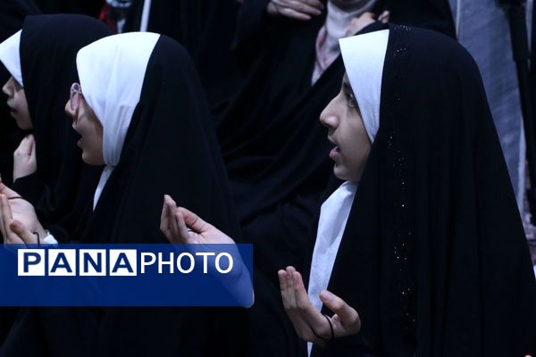 شبِ خلوتِ دل‌ها، آغاز اعتکاف دانش‌آموزی صفادشت در مسجد اباصالح الهمدی