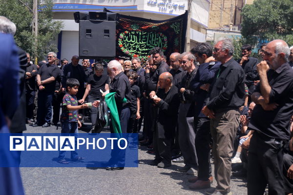 ظهر عاشورایی شهر اولین‌ها