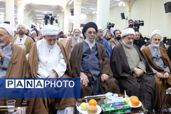 برگزاری مجمع مبلغان ماه رمضان استان اصفهان و آیین تجلیل از چهره‌های ماندگار تبلیغی استان و گرامیداشت آیت الله مستجابی  