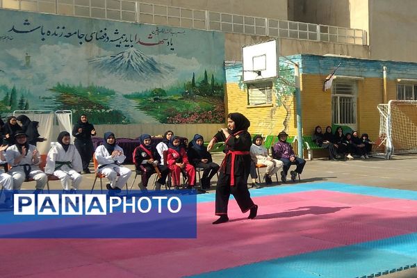 المپیاد درون مدرسه‌ای دبیرستان شاهد تکتم