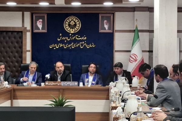 نشست معاون پرورشی و فرهنگی وزارت آموزش و پرورش با معاونان پرورشی، تربیت‌بدنی و مسئولان سازمان دانش‌آموزی آذربایجان شرقی
