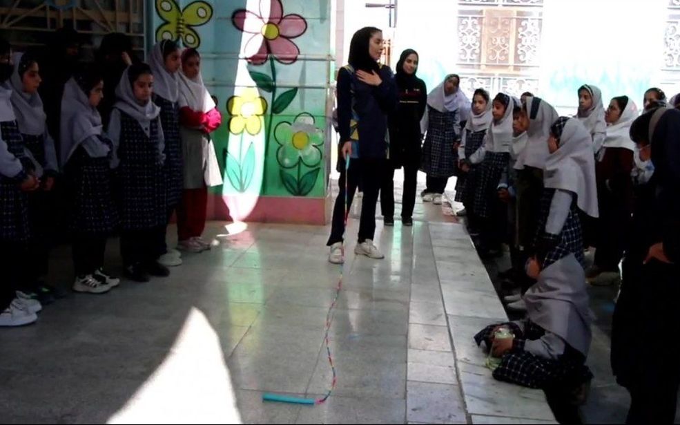 طرح مهارت آموزی رشته طناب‌زنی در مدارس زاهدان اجرا شد