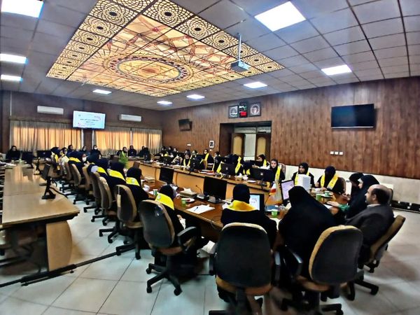 مجمع انتخابات شورای دانش‌آموزی ناحیه۴ اصفهان با حضور نمایندگان مدارس برگزار شد