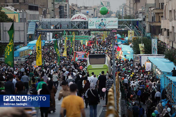 مهمونی ۱۰ کیلومتری غدیر در تهران    