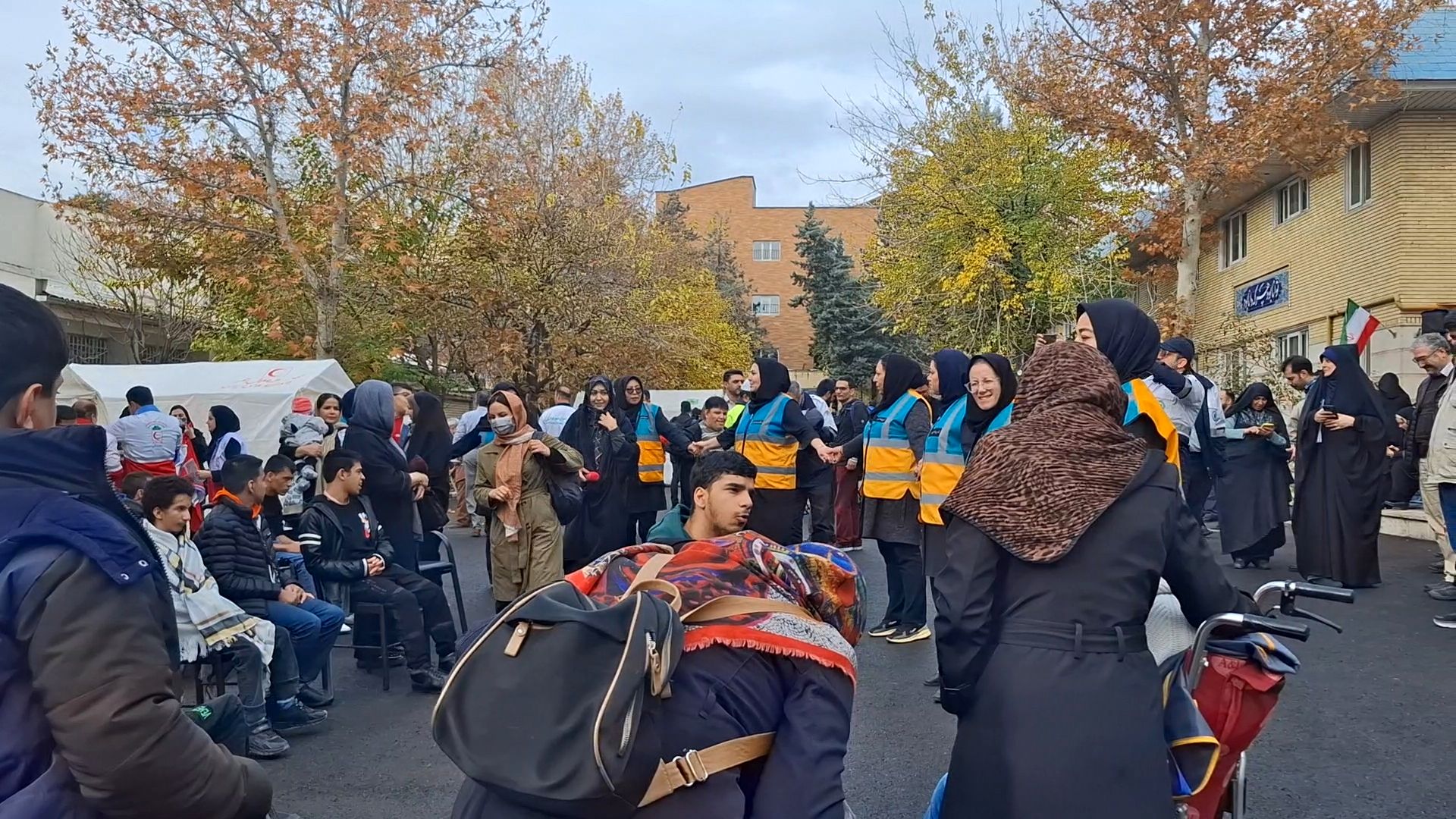 مانور سراسری زلزله در مدرسه سروش برگزار شد