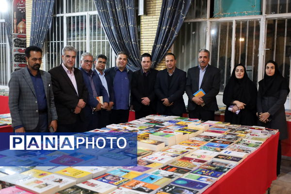 هفته کتاب با «مفاخر قلم» آغاز شد