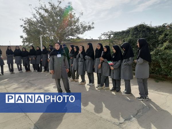 المپیاد ورزشی درون مدرسه ای در دبیرستان حاج مهدی روحانی خلیل آباد 