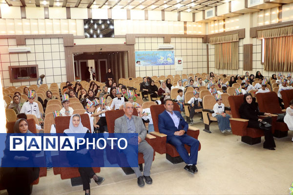جشن الفبا کلاس اولی‌های دبستان پسرانه سما شیروان