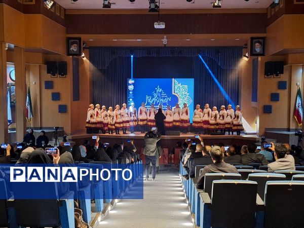 همایش مدیران دبیرستان های شبانه روزی دوره دوم متوسطه نظری کشور