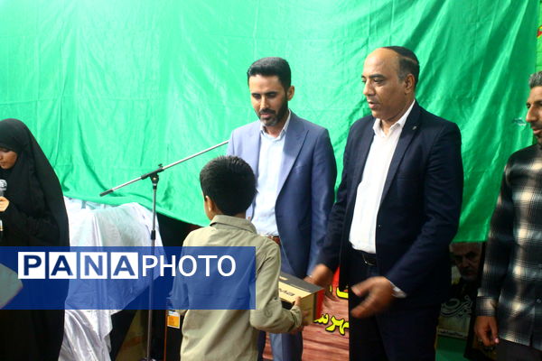 تجلی ایمان و همدلی دانش‌آموزان جزیره