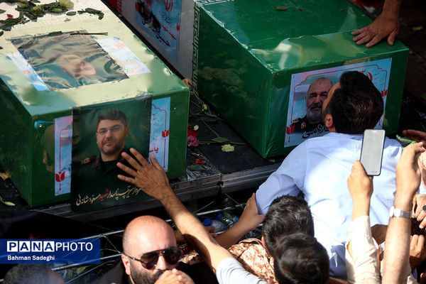 تشییع شهدای اقتدار در تهران - 2