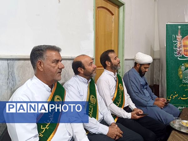 جشن ولادت امام رضا(ع) در مسجد ابوالفضل شهر حبیب آباد 