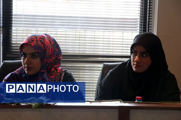 نشست خبری هیأت مدیره کانون وکلای دادگستری فارس و کهگیلویه بویر احمد با اصحاب رسانه