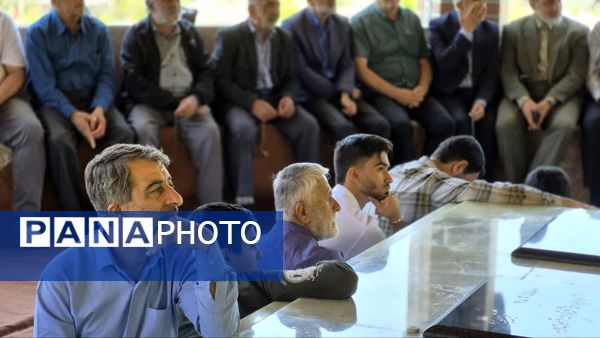 تجدید میثاق قاریان قرآن و اهالی بلده با شهدای گمنام