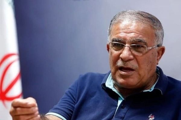 فوتبال مدارس، زنگ تفریح است