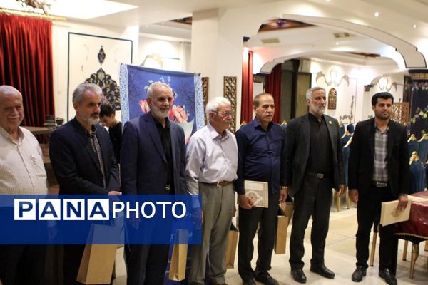 نشست خبری رئیس هیات امنا و مدیر روابط عمومی آستان حضرت سلطانعلی(ع) و اصحاب رسانه