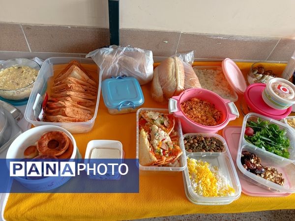جشنواره غذا در دبیرستان دخترانه نور اردبیل 