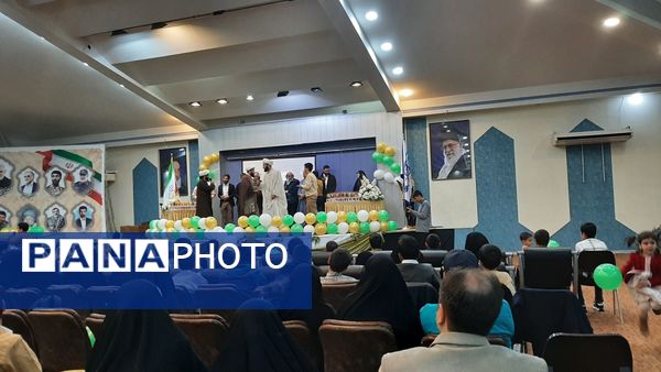 جشن باشکوه میلاد حضرت زهرا(س) در سالن همایش نمایشگاه بین‌المللی مشهد