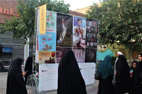 حماسه حضور نوجوانان کفن‌پوش قمی در راهپیمایی «عهد خون»