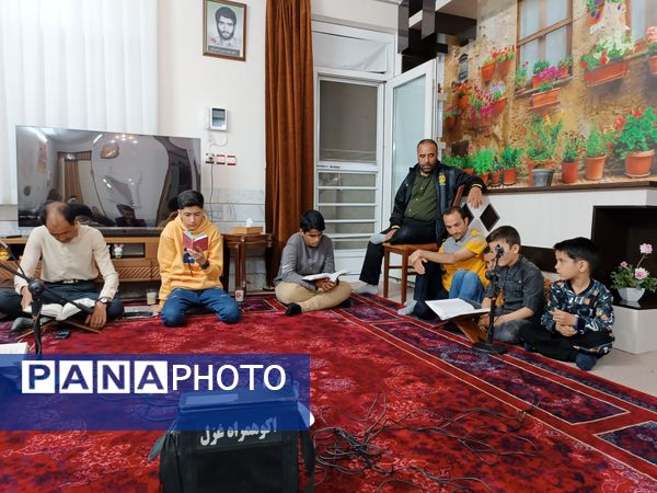جز خوانی ماه مبارک رمضان در منازل شهروندان بیرجندی 
