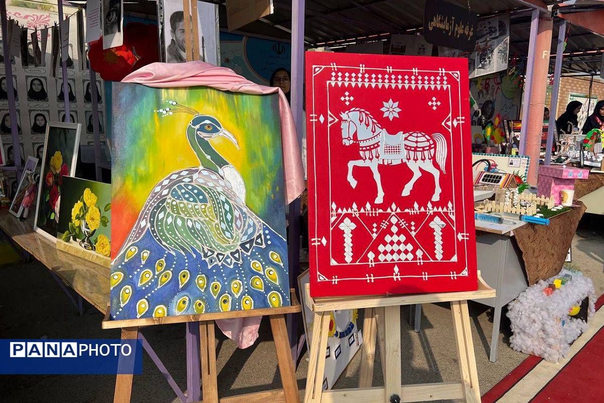 مدرسه فرزانگان ملارد میزبان نمایشگاه دستاوردهای علمی دانش‌آموزان