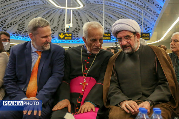 آیین بهره‌برداری از ایستگاه متروی «مریم مقدس»