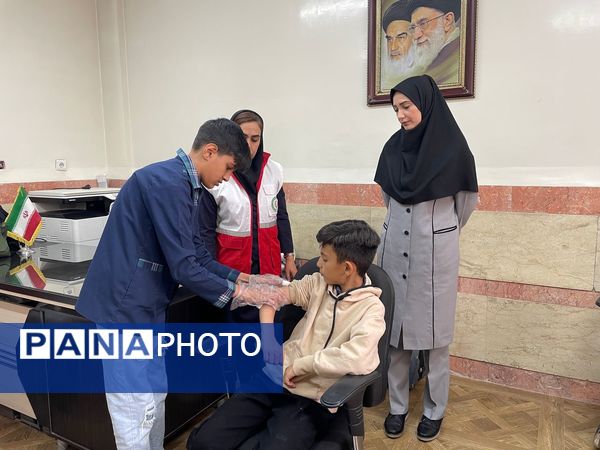 برگزاری جلسه آموزشی دانش‌آموزان سفیر سلامت  منتخب جهت حضور در مسابقات استانی