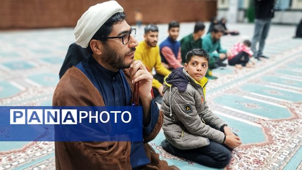  محفل  انس با قرآن کریم ماه رمضان در شهرستان مارگون