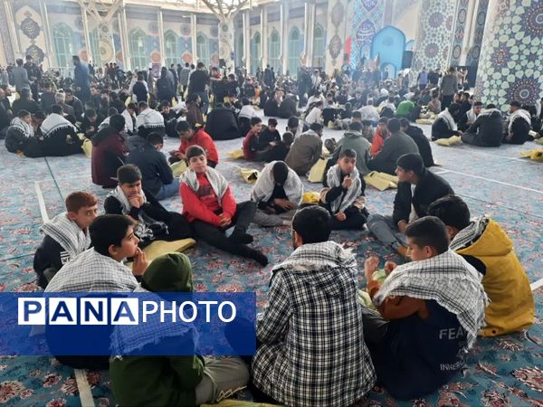 برگزاری اجتماع بزرگ حلقه صالحین در مصلی کرج 