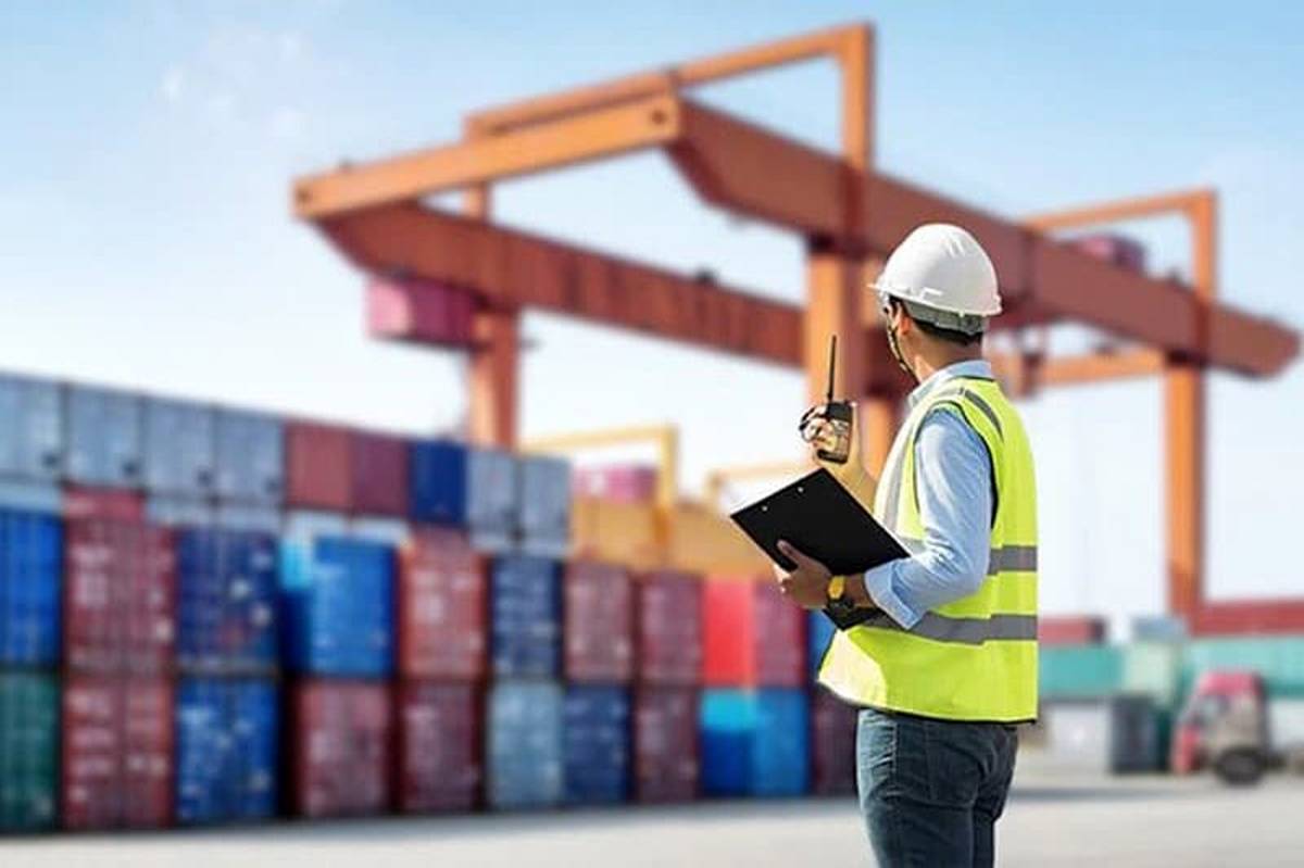 اقدامات وزارت اقتصاد در ترخیص کالا و اصلاح مجوزها نقطه عطفی برای رونق کسبوکار است