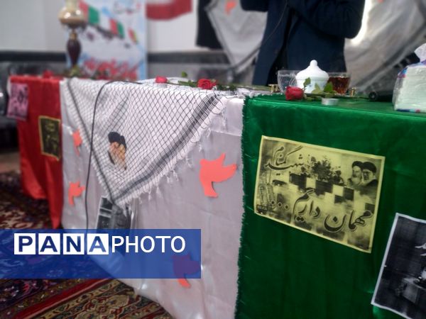 آخرین وداع دانش‌آموزان تبریزی با شهدای گمنام 