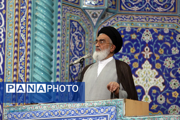 اقامه نماز عید سعید قربان در مصلای قدس قم