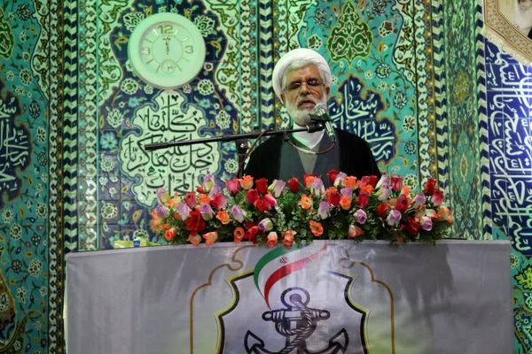 تقوا، کلید برکات الهی و وحدت ملی است